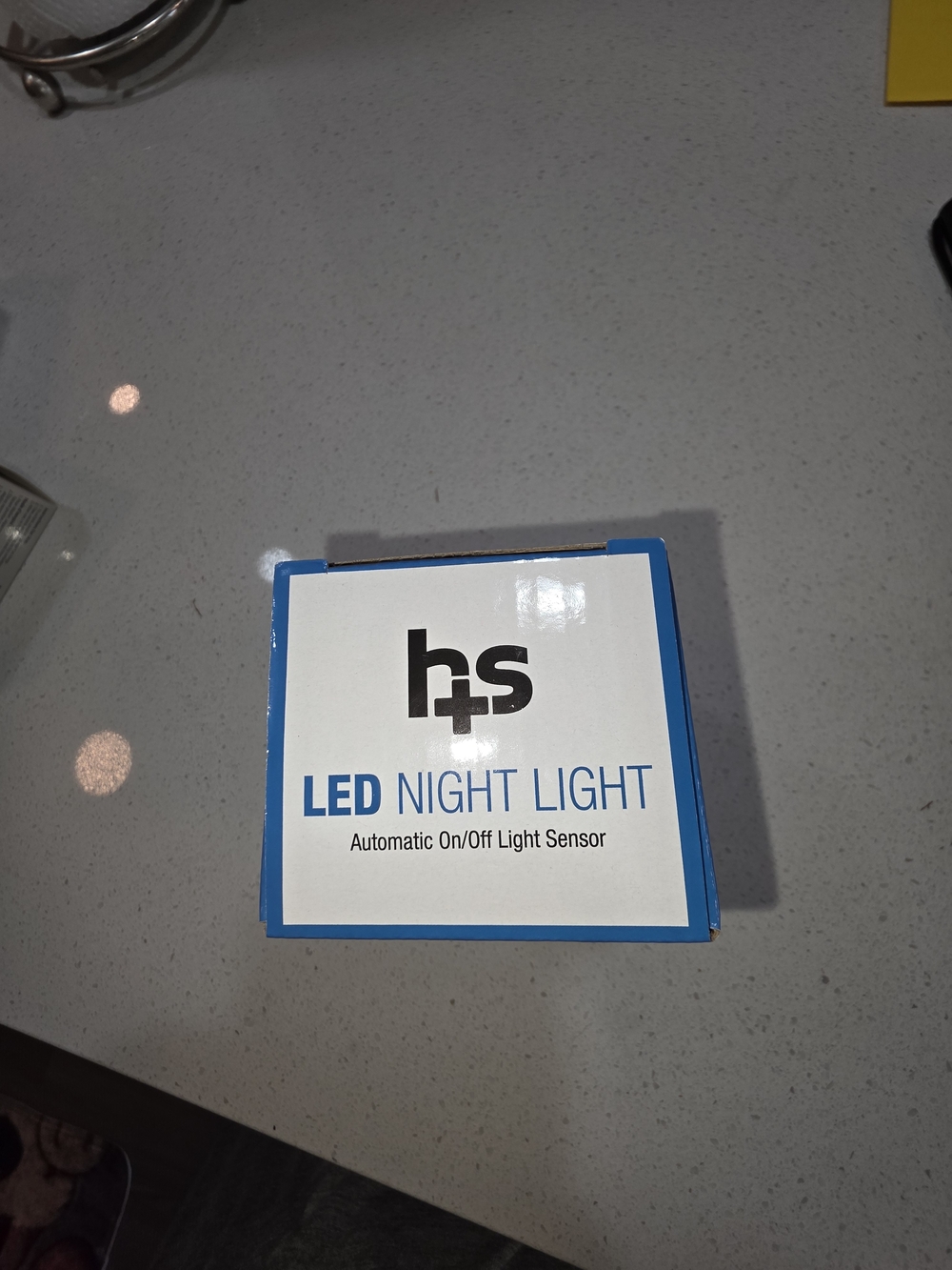 LED night light, HealthSmart automatic sensor - Picture 5 of 5
